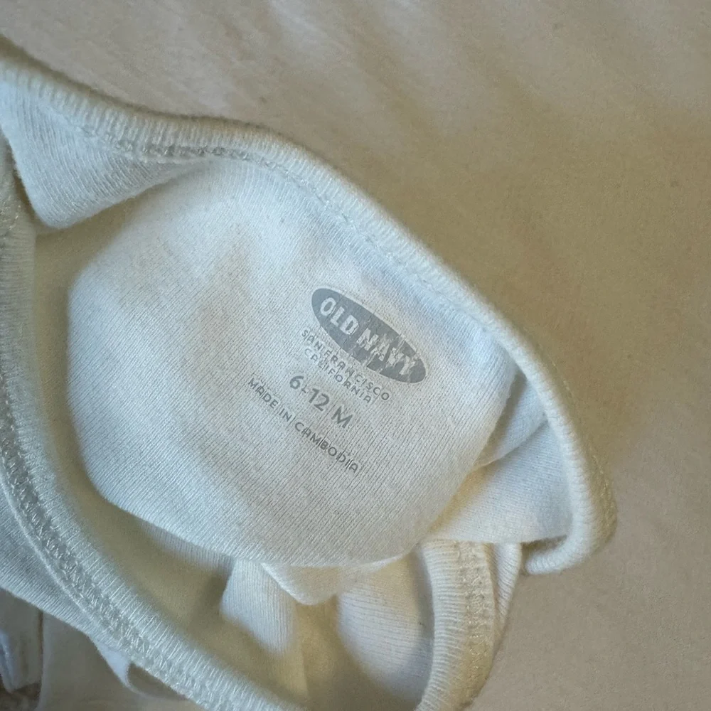Old Navy | Halloween Bodysuit | 6-12 months